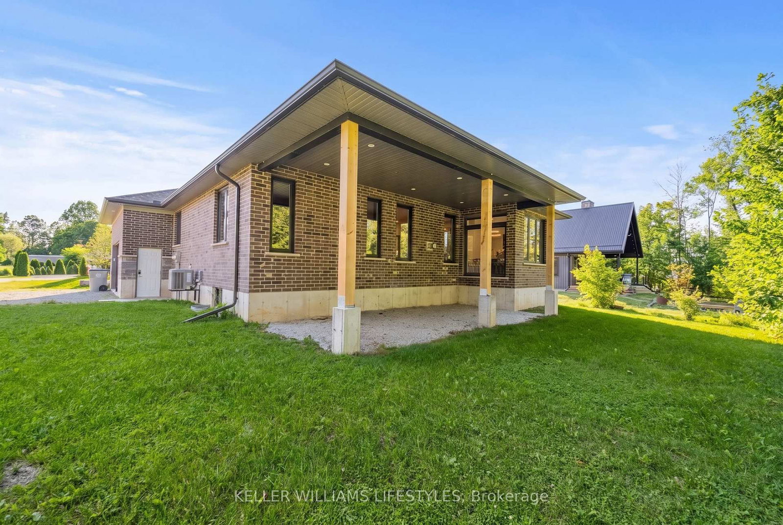 74358 Driftwood Drive • Bluewater, ON photo 8