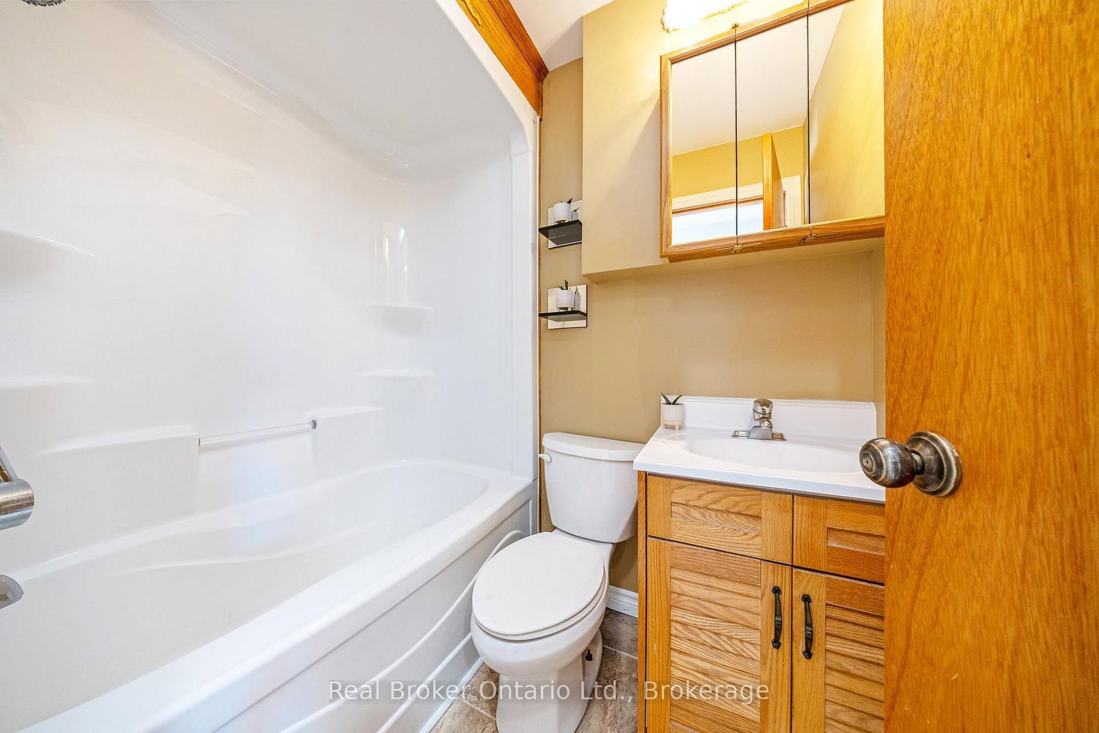 8759 Wellington 124 Road • Erin, ON photo 38