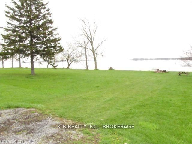 103 PARK Drive • Bath, ON photo 15