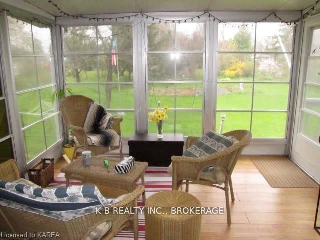 103 PARK Drive • Bath, ON photo 6