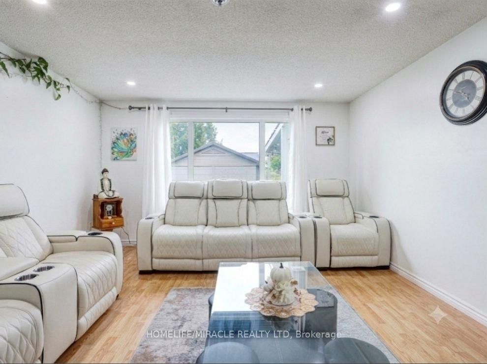 128 Macatee Place S • Cambridge, ON photo 10