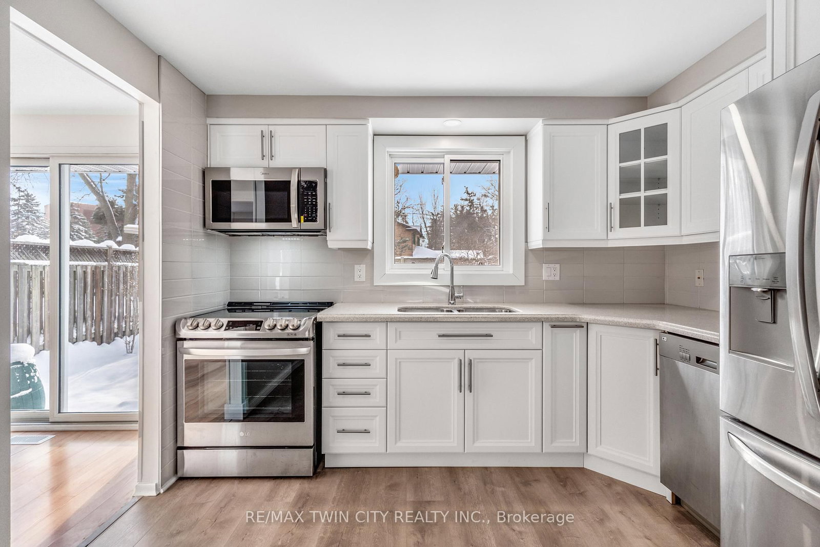 111 Manor Drive • Kitchener, ON photo 15