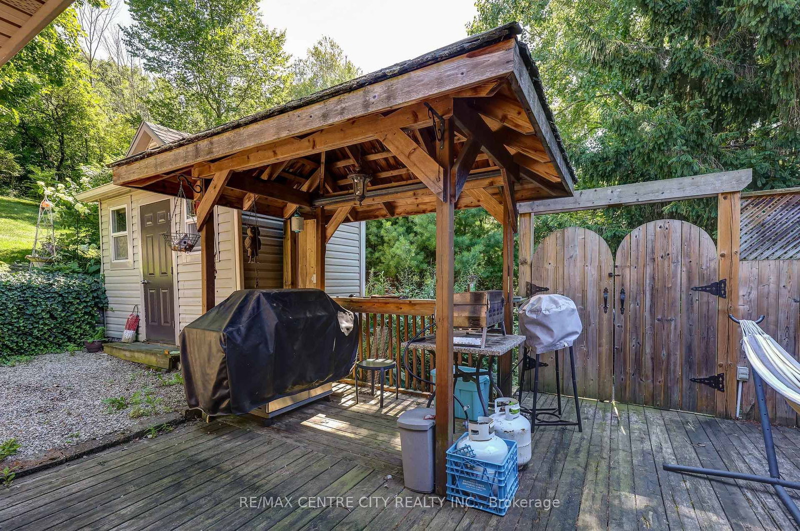 Listing Image 41