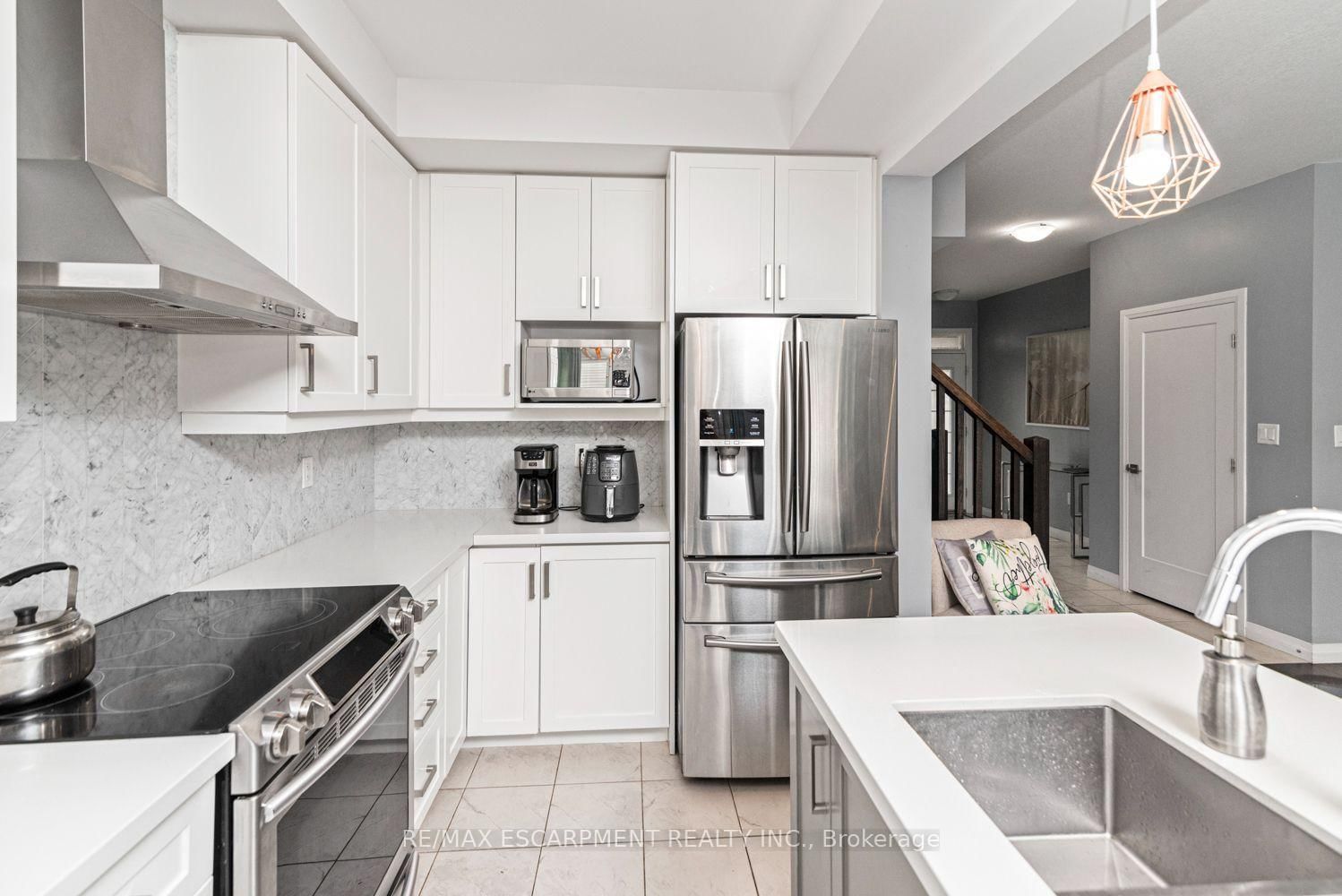 55 Greenwich Avenue • Hamilton, ON photo 12