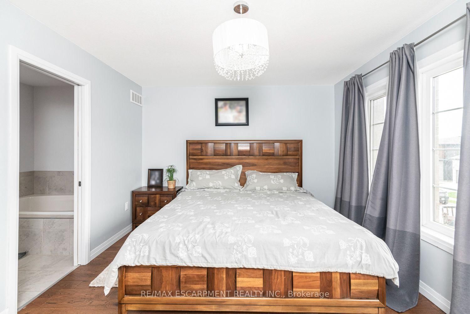 55 Greenwich Avenue • Hamilton, ON photo 34