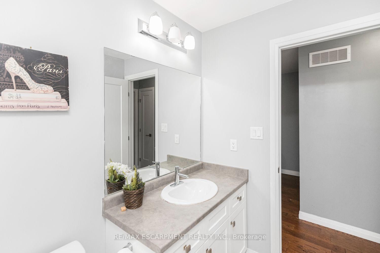 55 Greenwich Avenue • Hamilton, ON photo 40