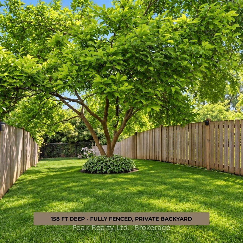 1673 Applewood Crescent
