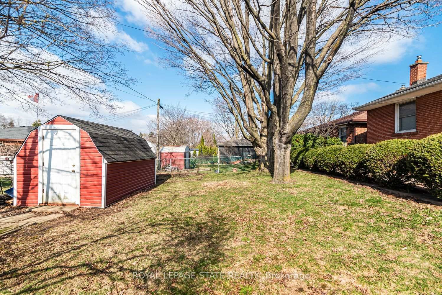 124 Broker Drive • Hamilton, ON photo 37