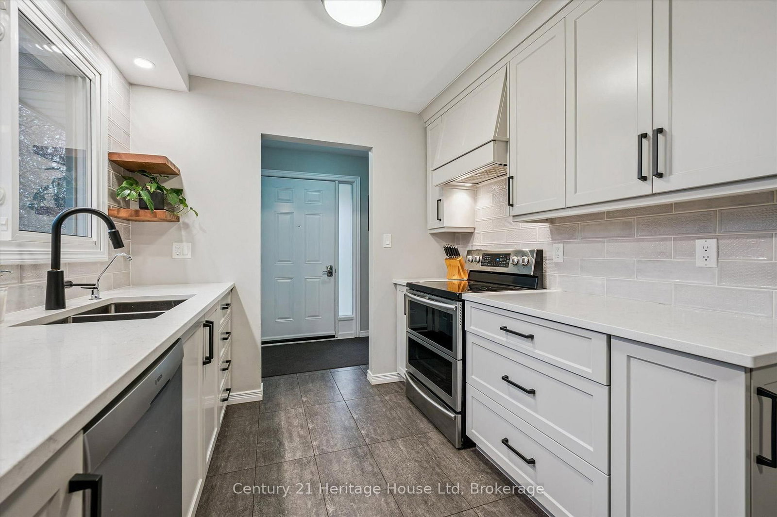 653 Perry Street • Centre Wellington, ON photo 15