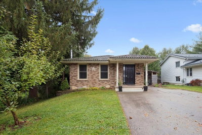 653 Perry Street • Centre Wellington, ON photo 2