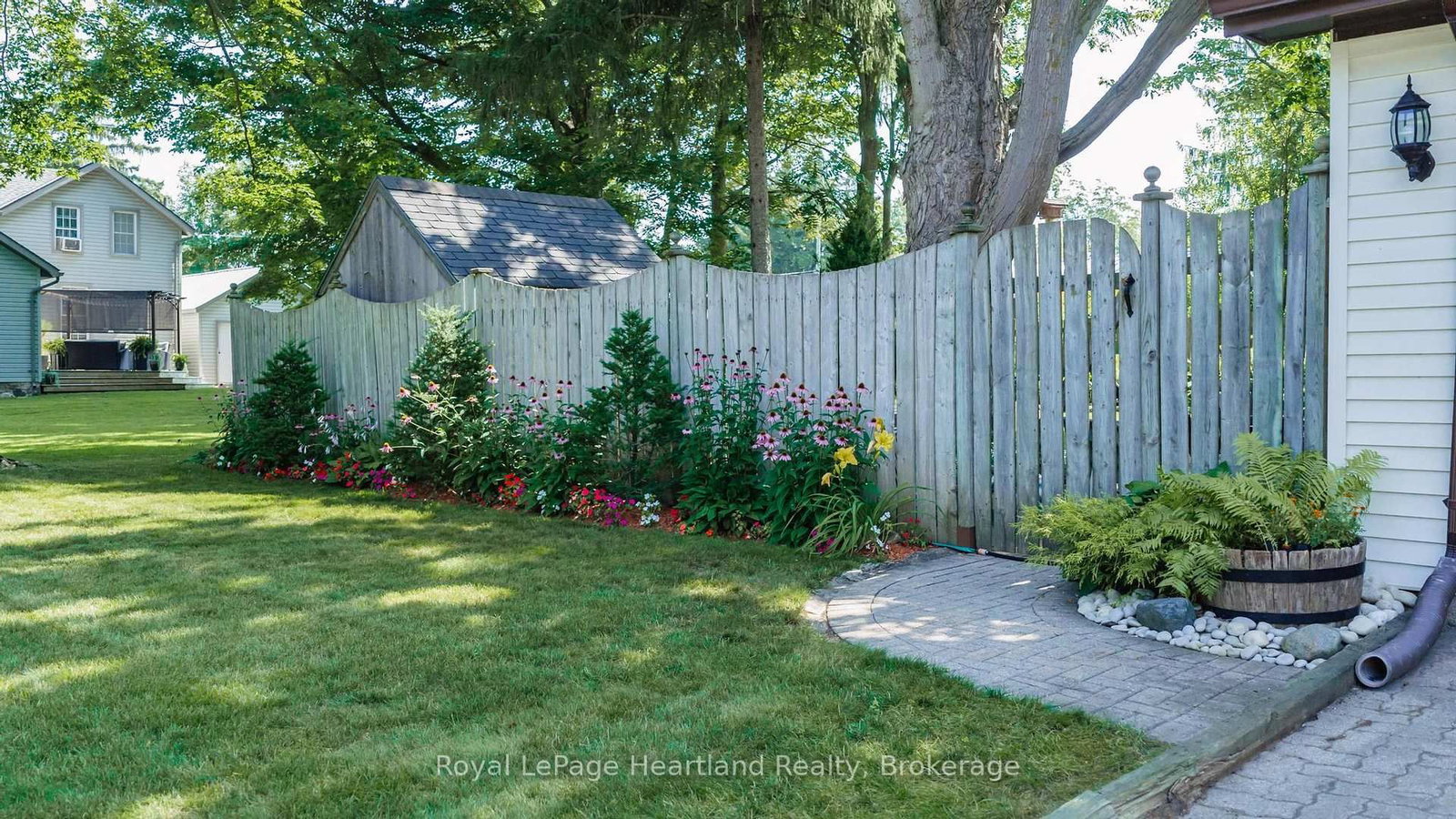 Listing Image 49
