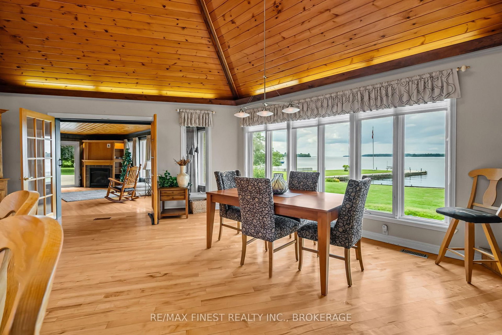 32 Howe Island Drive • Gananoque, ON photo 10