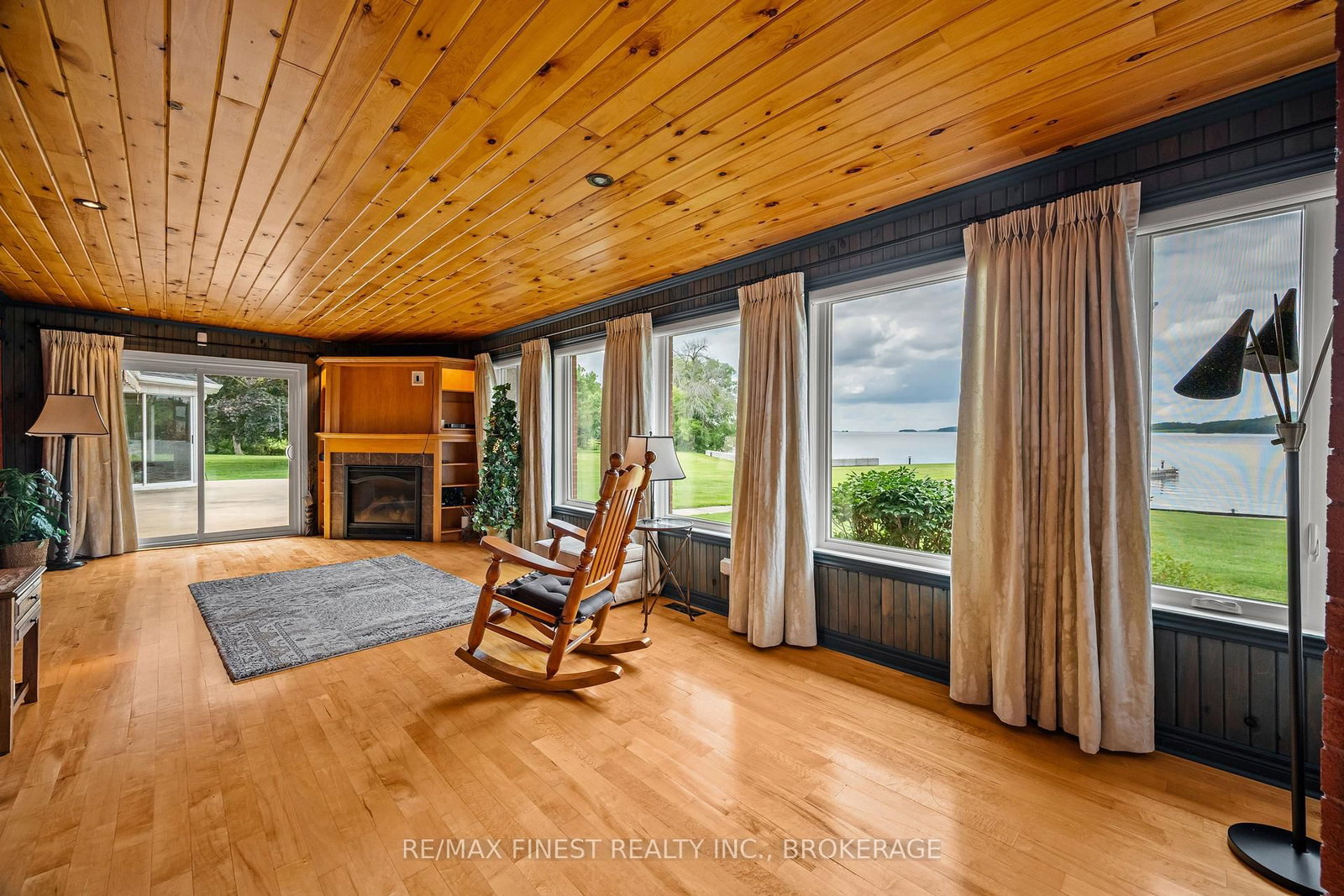32 Howe Island Drive • Gananoque, ON photo 14