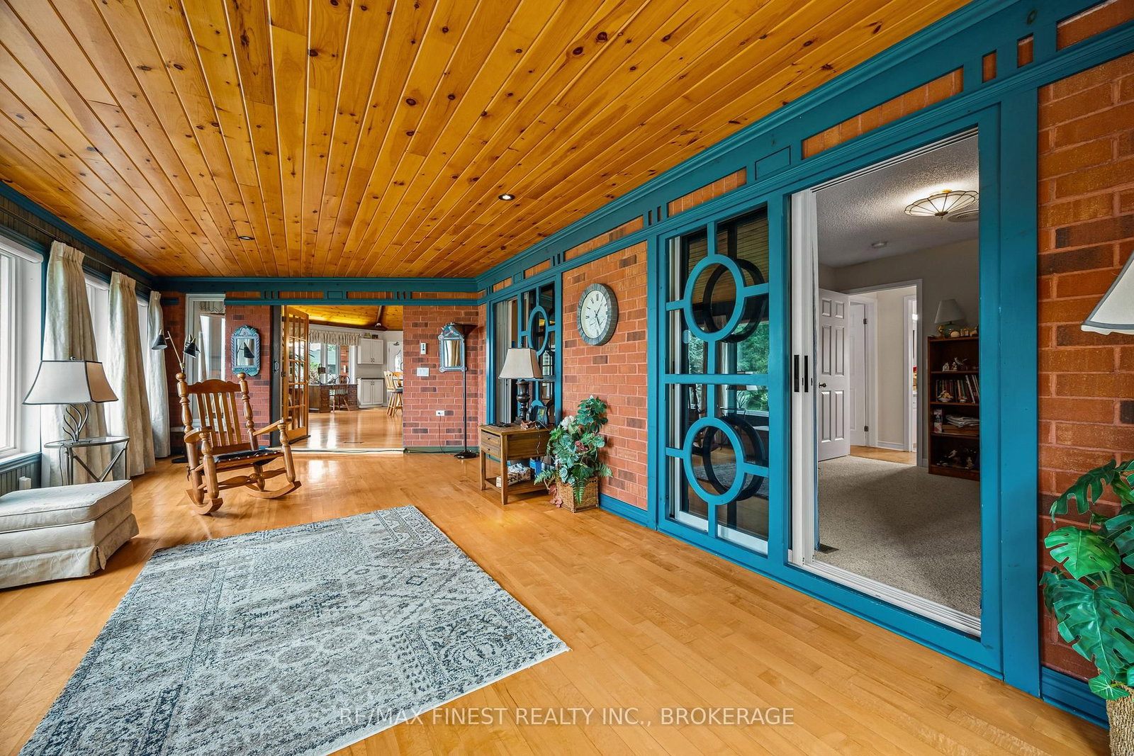 32 Howe Island Drive • Gananoque, ON photo 15