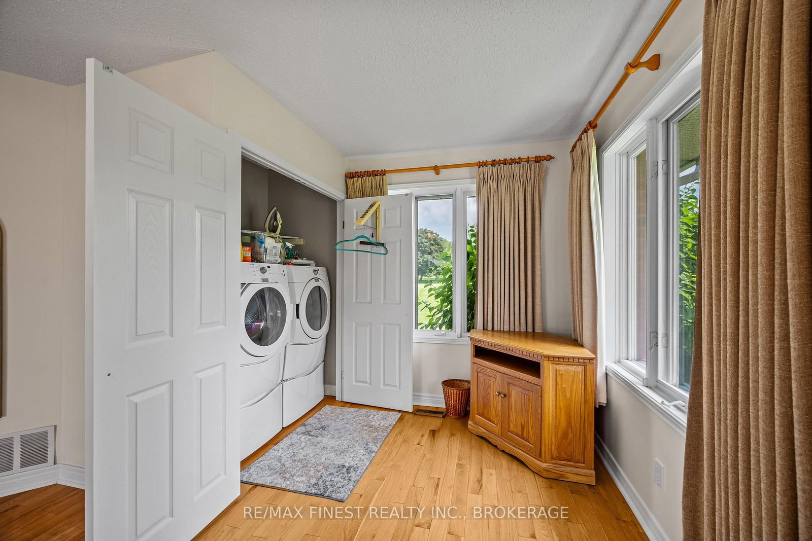32 Howe Island Drive • Gananoque, ON photo 26