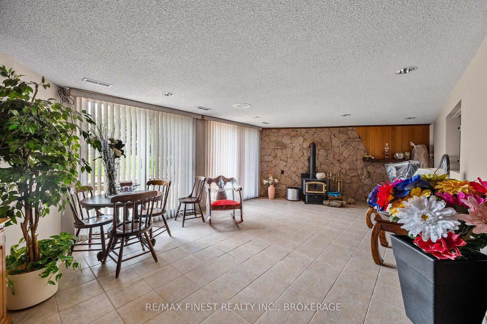 32 Howe Island Drive • Gananoque, ON photo 29