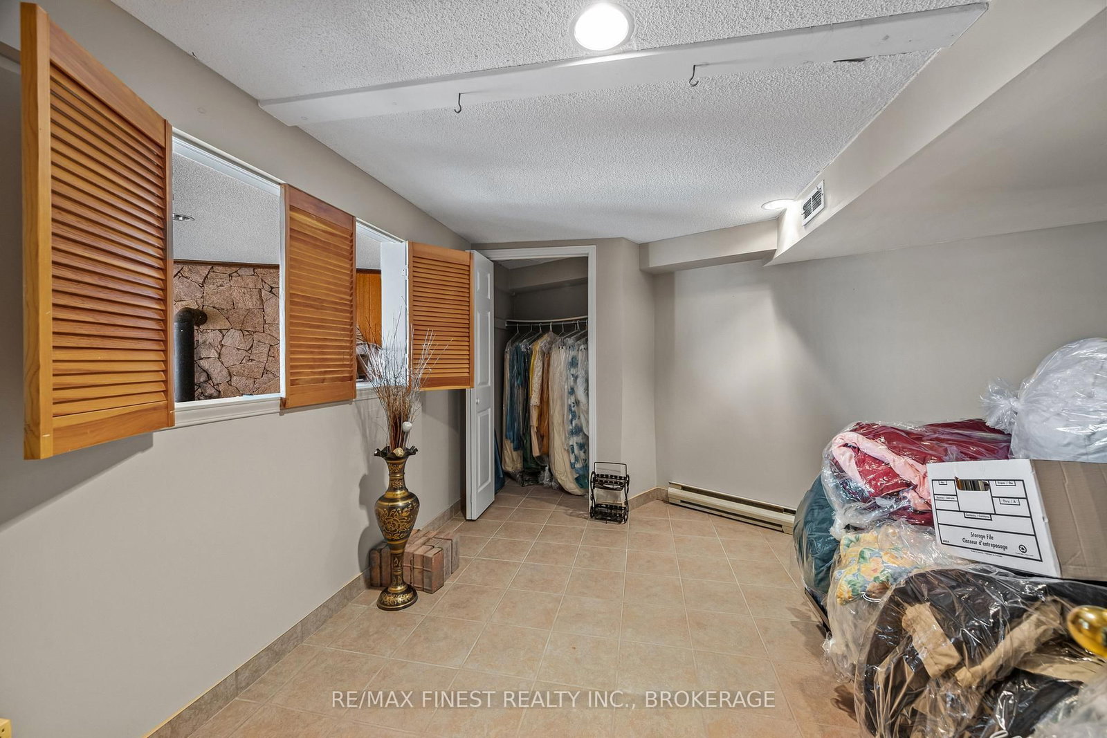 32 Howe Island Drive • Gananoque, ON photo 31