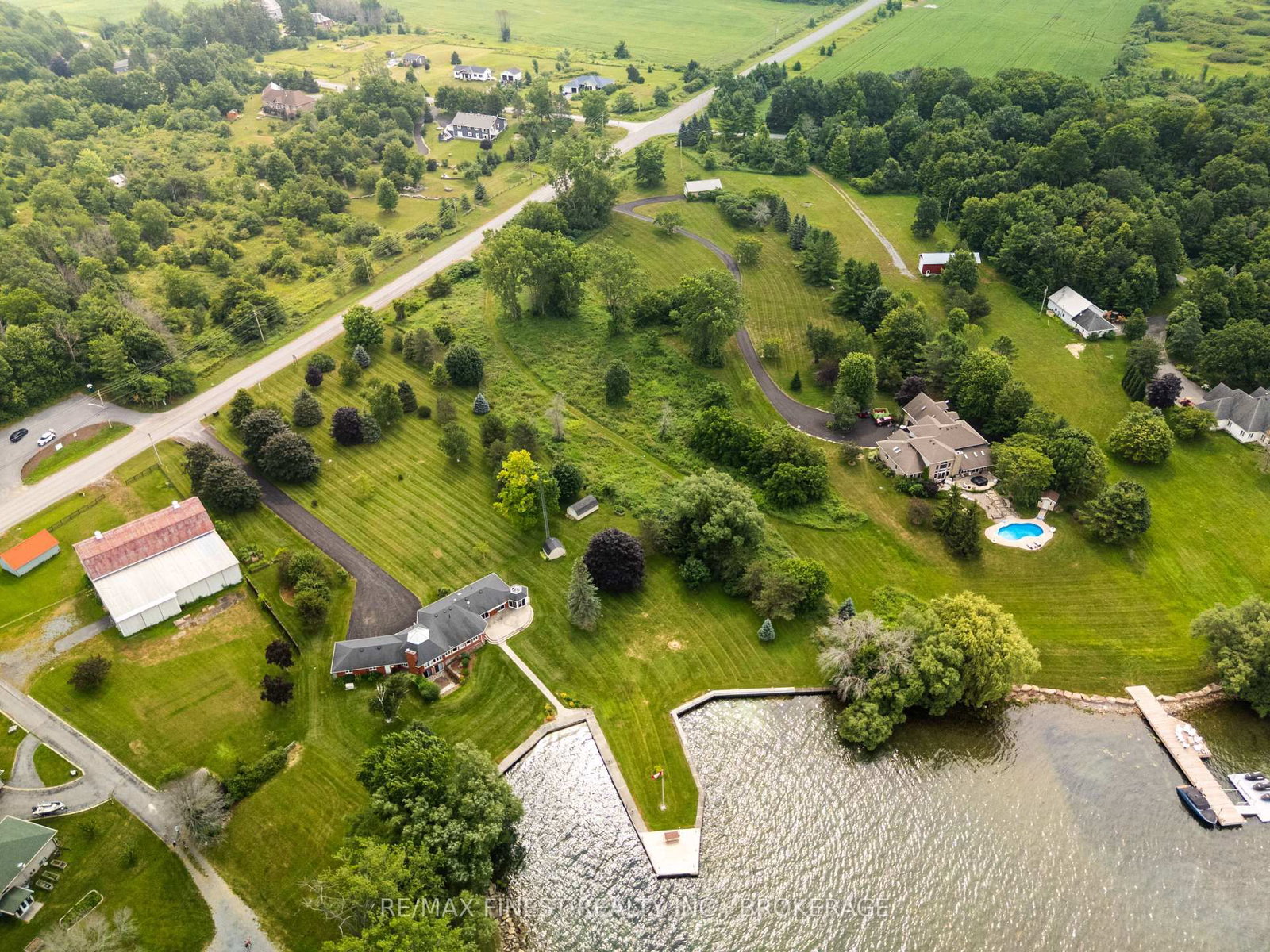 32 Howe Island Drive • Gananoque, ON photo 46
