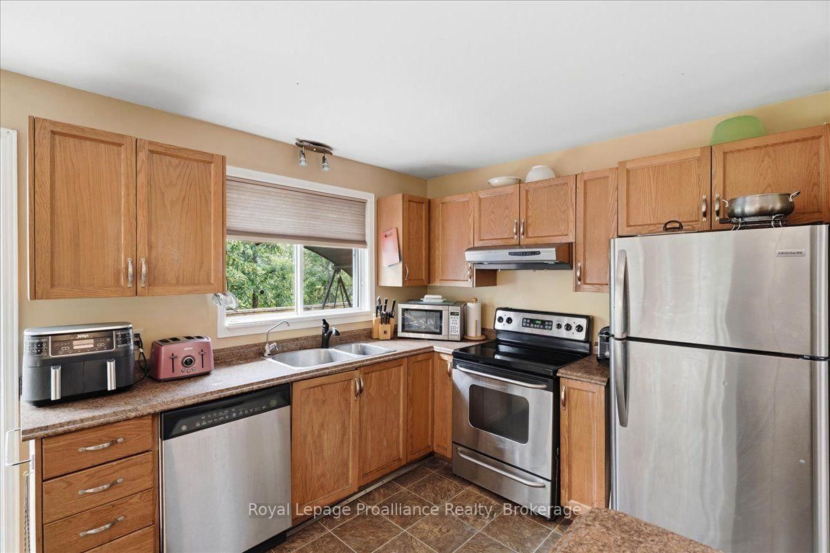 88 A Price Road • Tweed, ON photo 10