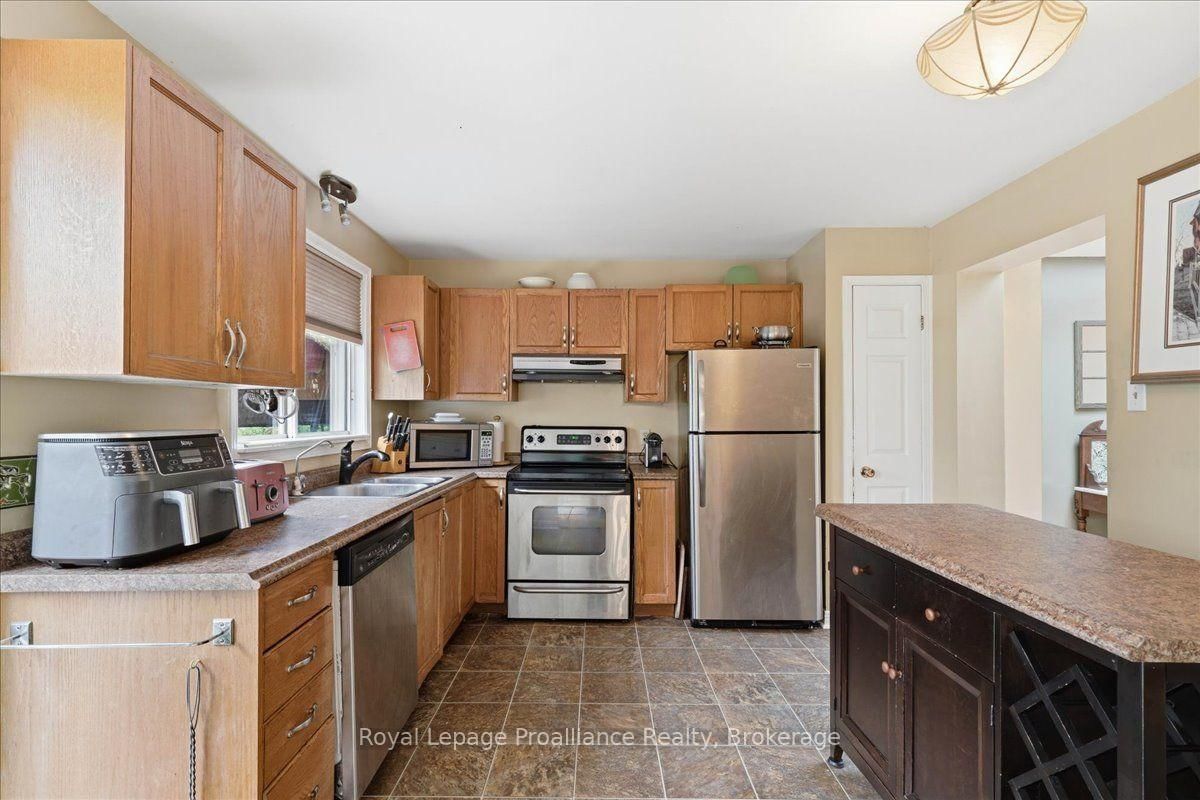 88 A Price Road • Tweed, ON photo 8
