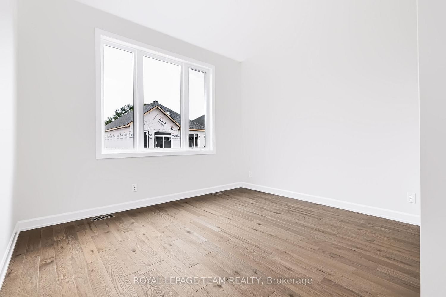 237 Hannam Bud Way • Ottawa, ON photo 15