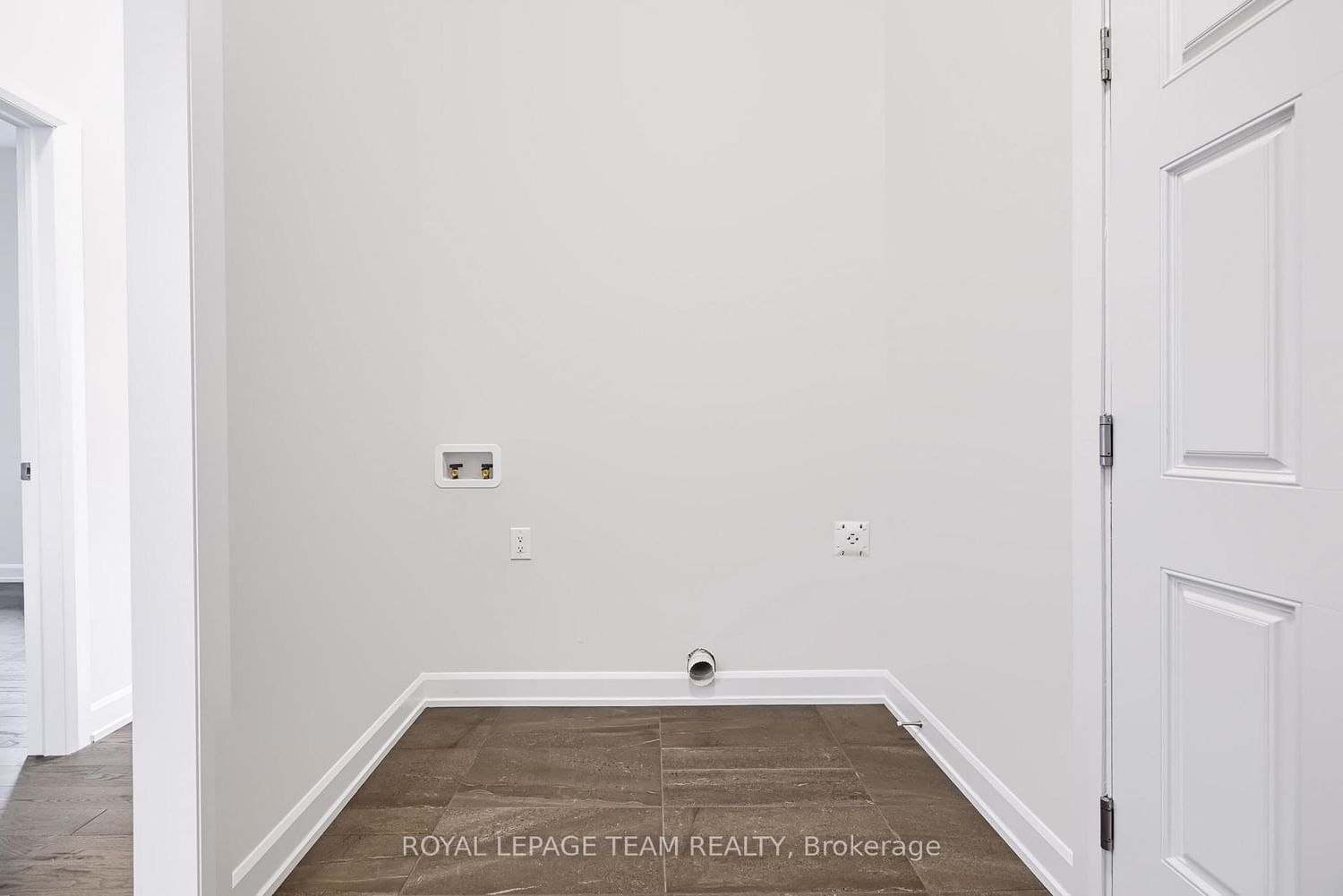 237 Hannam Bud Way • Ottawa, ON photo 27