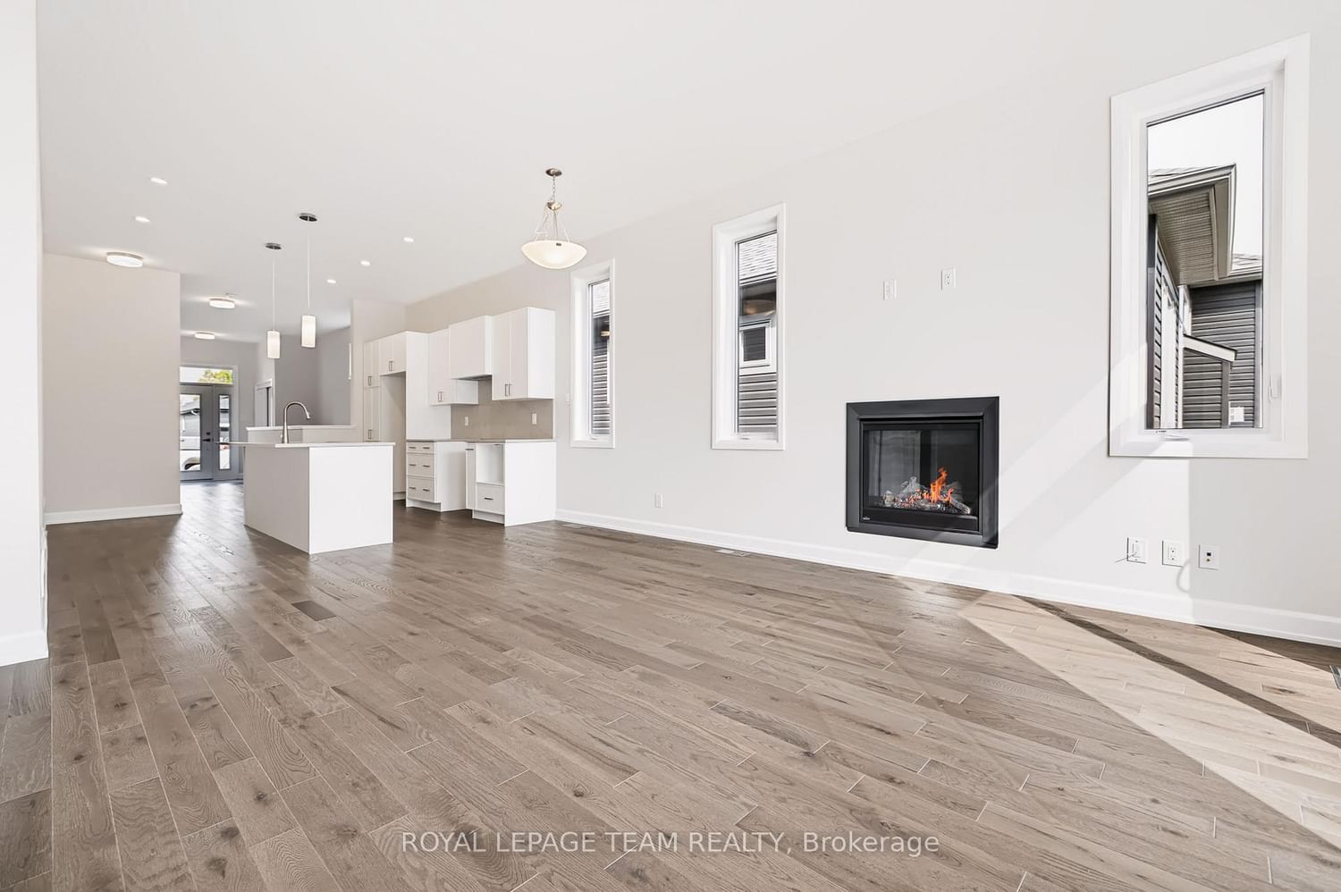 237 Hannam Bud Way • Ottawa, ON photo 8