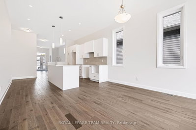 237 Hannam Bud Way • Ottawa, ON photo 9