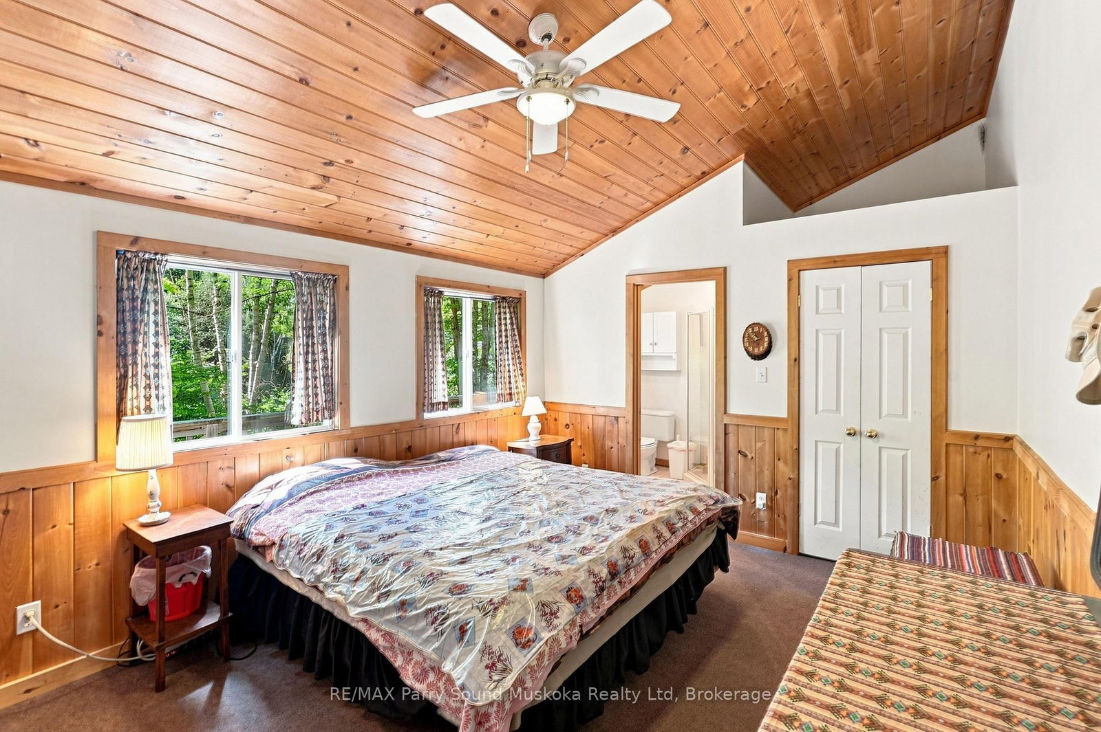 889 185 WA Horseshoe Lake • Seguin, ON photo 13