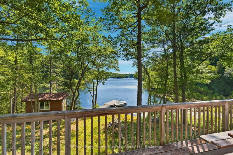 889 185 WA Horseshoe Lake