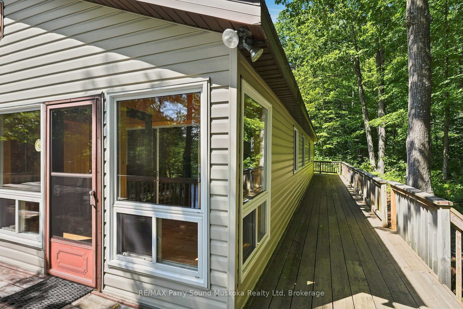 889 185 WA Horseshoe Lake • Seguin, ON photo 31