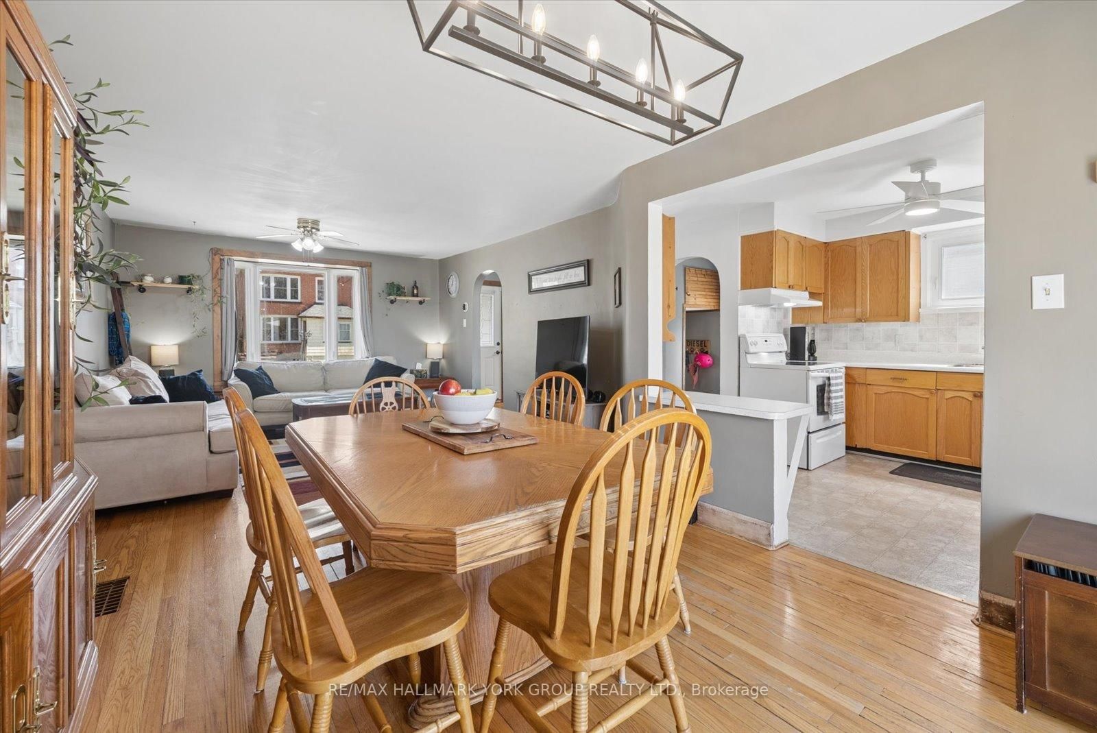 27 St Paul Street • Kawartha Lakes, ON photo 10