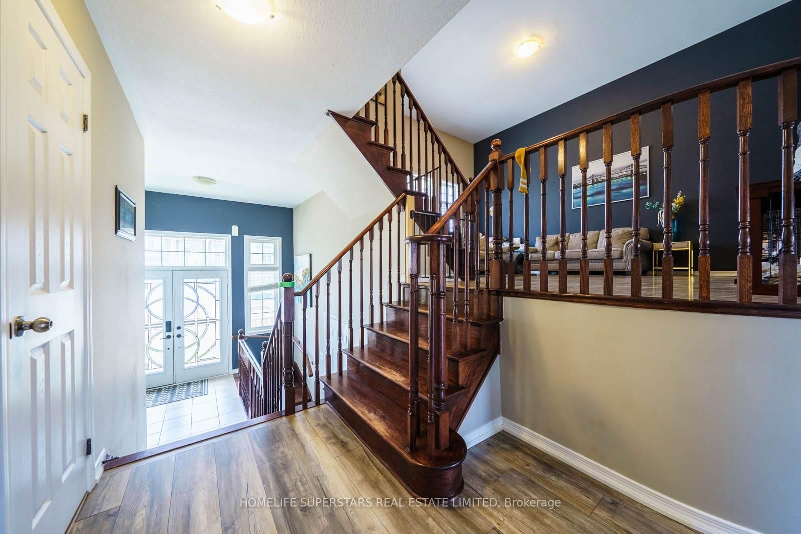 84 Lambert Crescent • Brantford, ON photo 10
