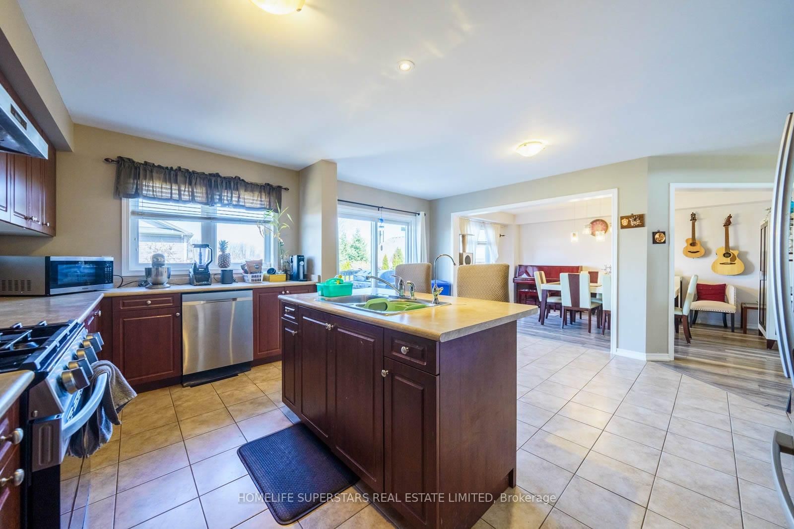 84 Lambert Crescent • Brantford, ON photo 17