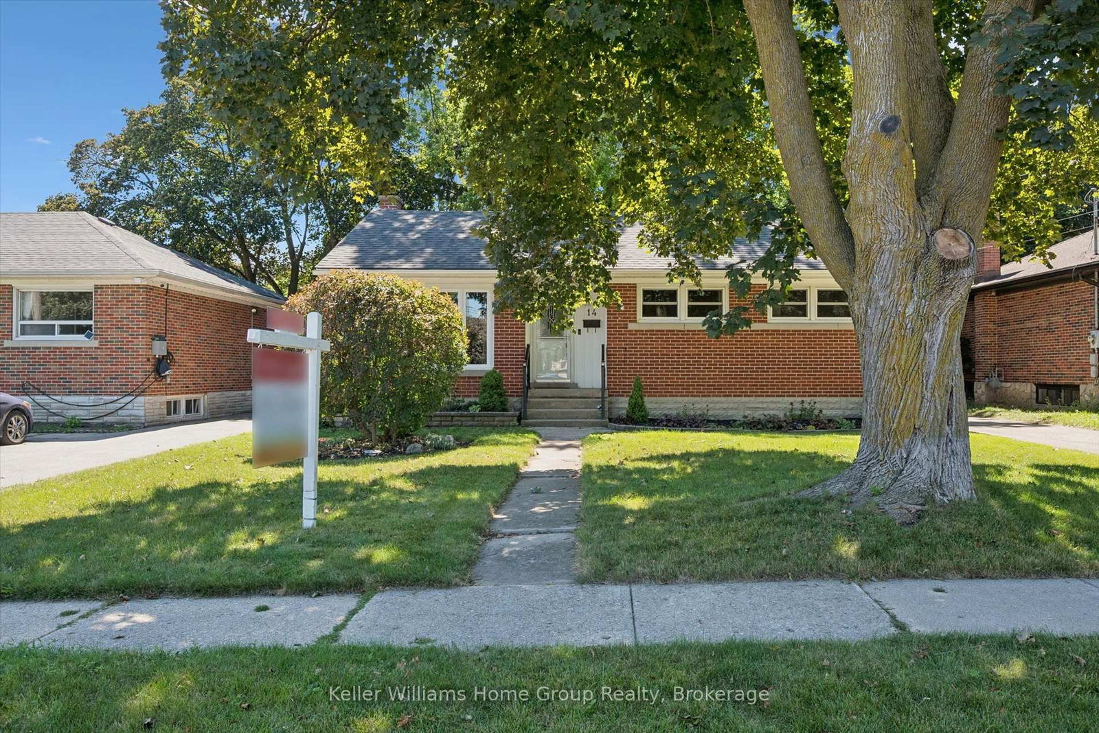 14 Skov Crescent • Guelph, ON photo 4
