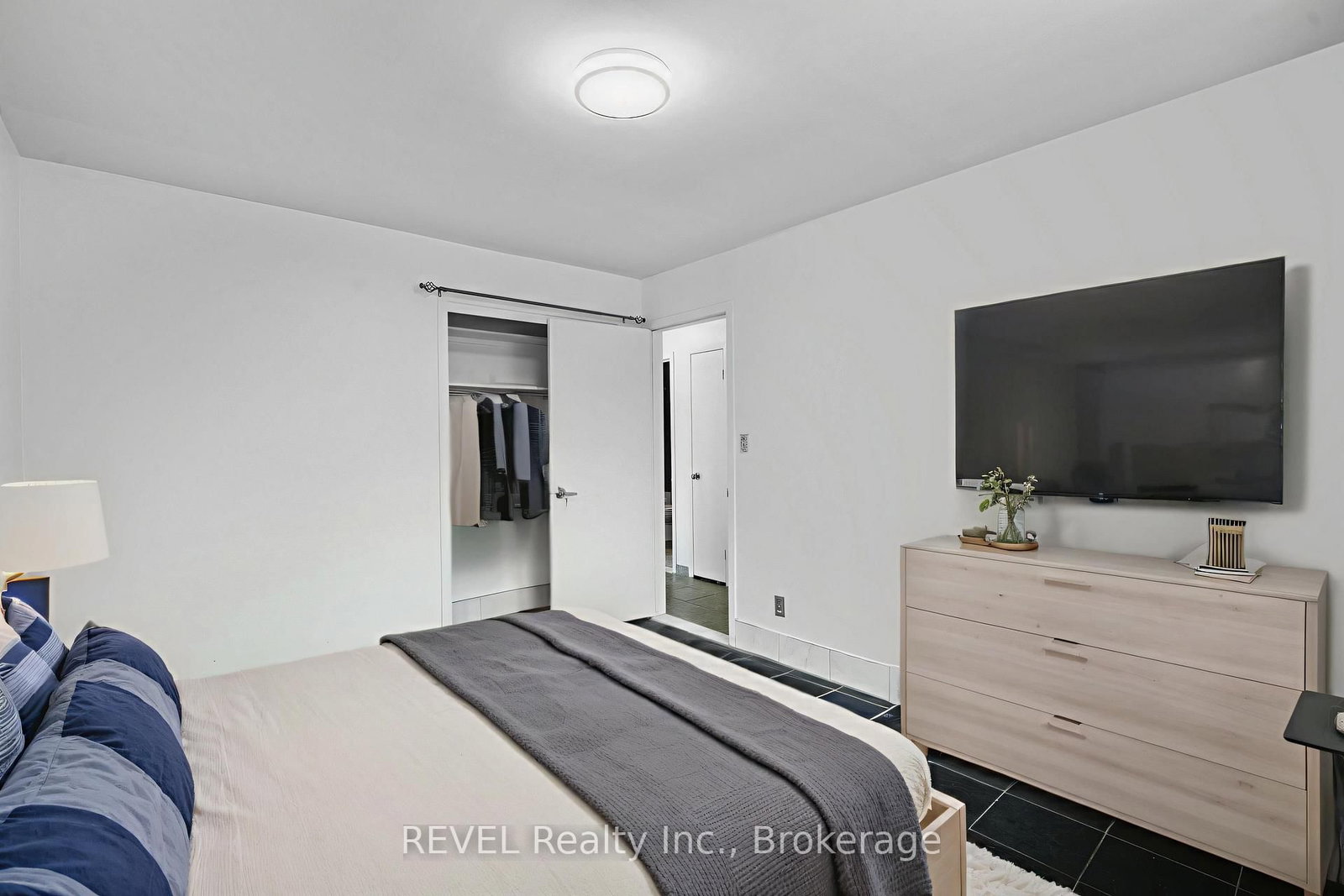 552 First Avenue • Welland, ON photo 11