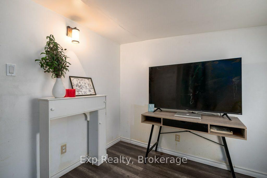 2822 Shannon Road • Shannonville, ON photo 25