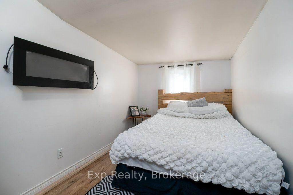 2822 Shannon Road • Shannonville, ON photo 26