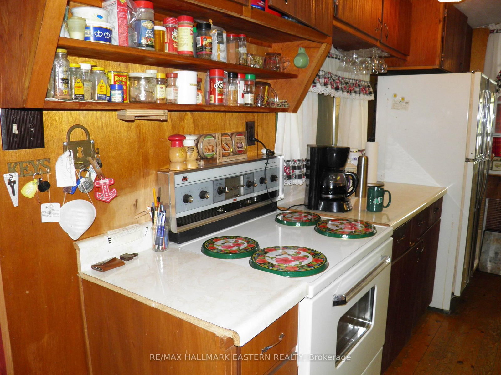 17 Fire Route 92A Kasshabog Lake • Havelock-Belmont-Methuen, ON photo 18