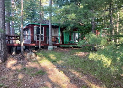 17 Fire Route 92A Kasshabog Lake • Havelock-Belmont-Methuen, ON photo 4
