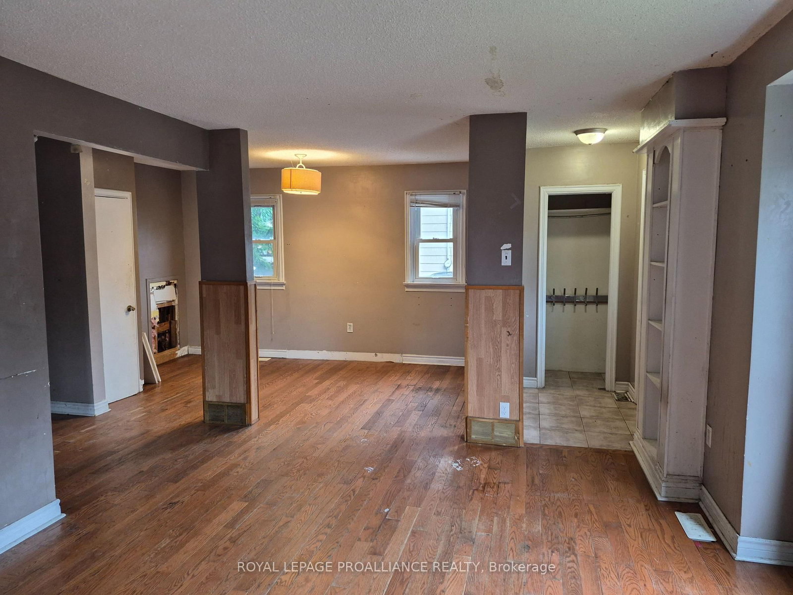 519 Edward Street • Prescott, ON photo 6