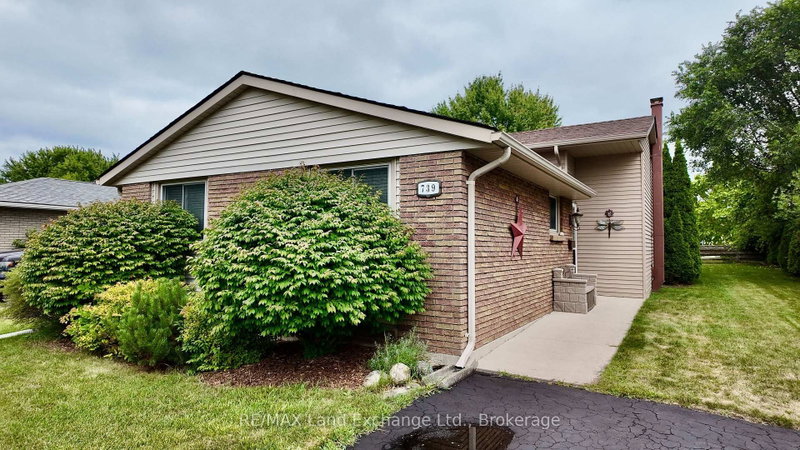 739 Palmateer Drive
