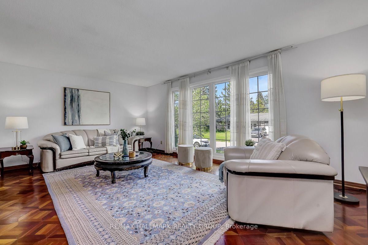 1950 Ludgate Crescent • Ottawa, ON photo 13