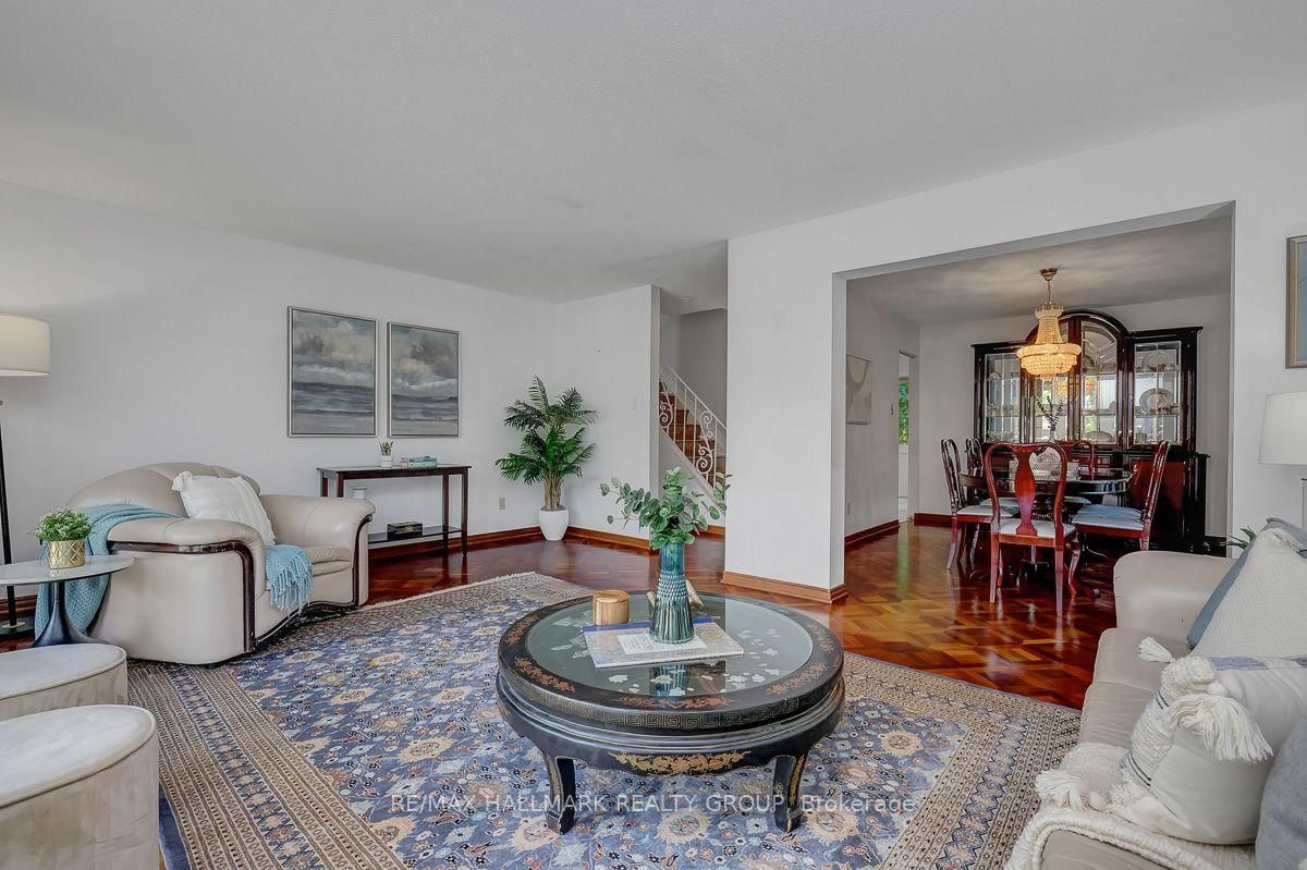 1950 Ludgate Crescent • Ottawa, ON photo 15