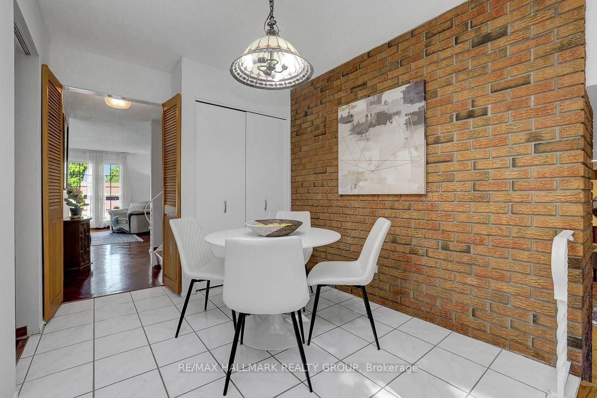 1950 Ludgate Crescent • Ottawa, ON photo 18