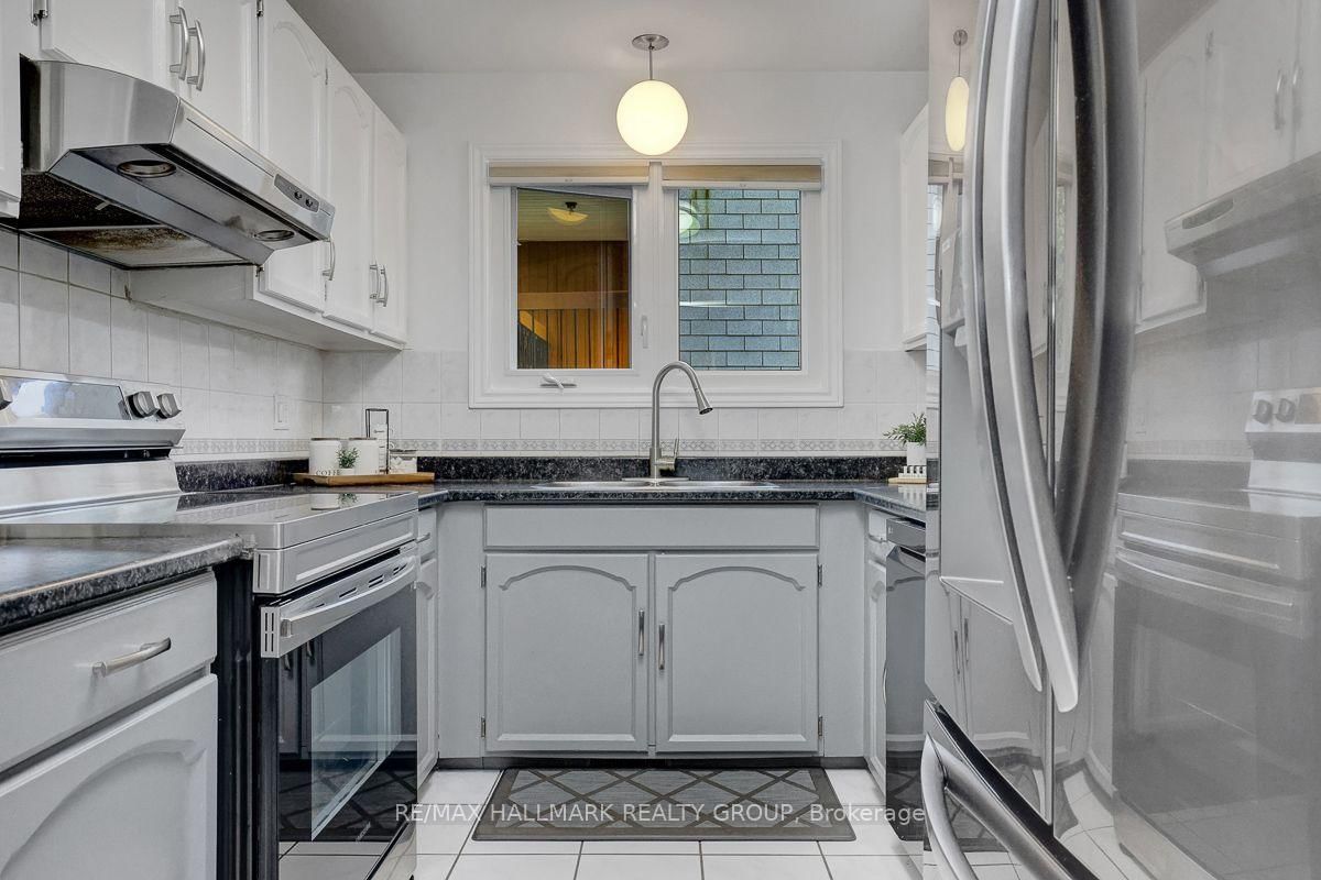 1950 Ludgate Crescent • Ottawa, ON photo 20