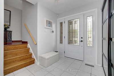 1950 Ludgate Crescent • Ottawa, ON photo 3