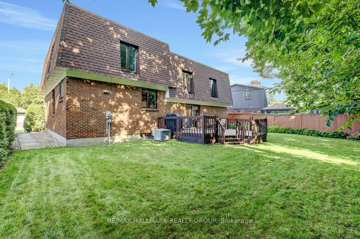 1950 Ludgate Crescent • Ottawa, ON photo 41