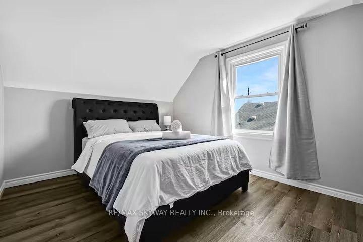 6292 BELLEVUE Street • Niagara Falls, ON photo 12