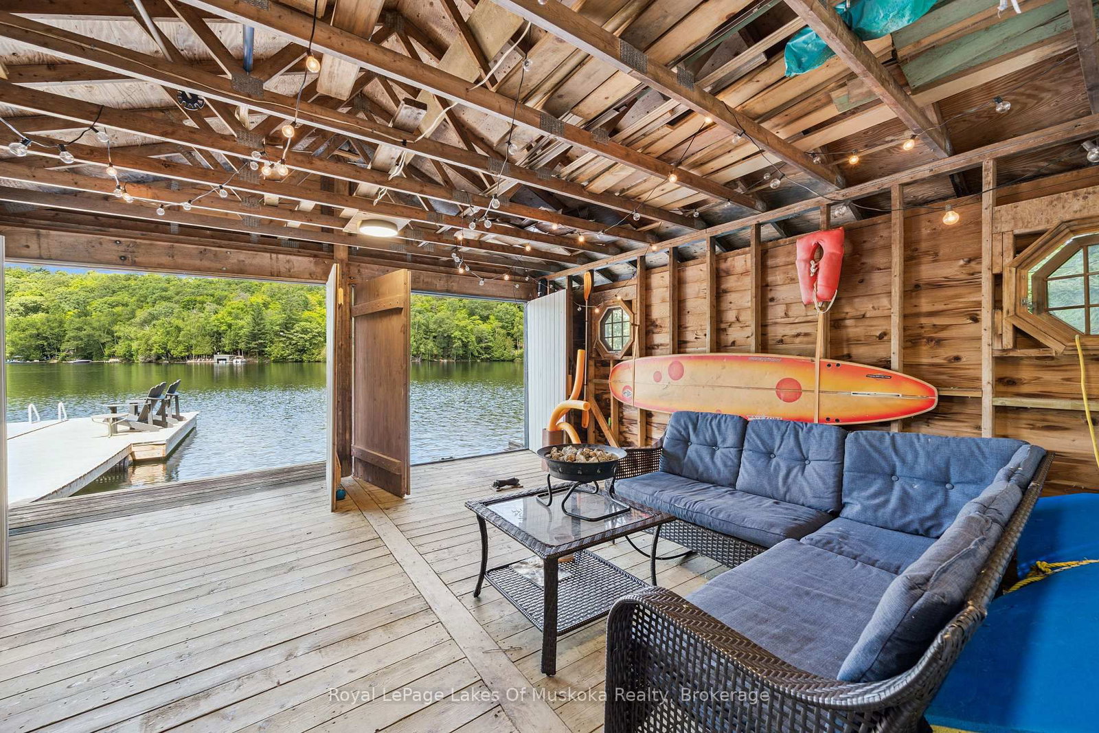 1345 Sinclair T Kawagama Lake Trail • Algonquin Highlands, ON photo 15